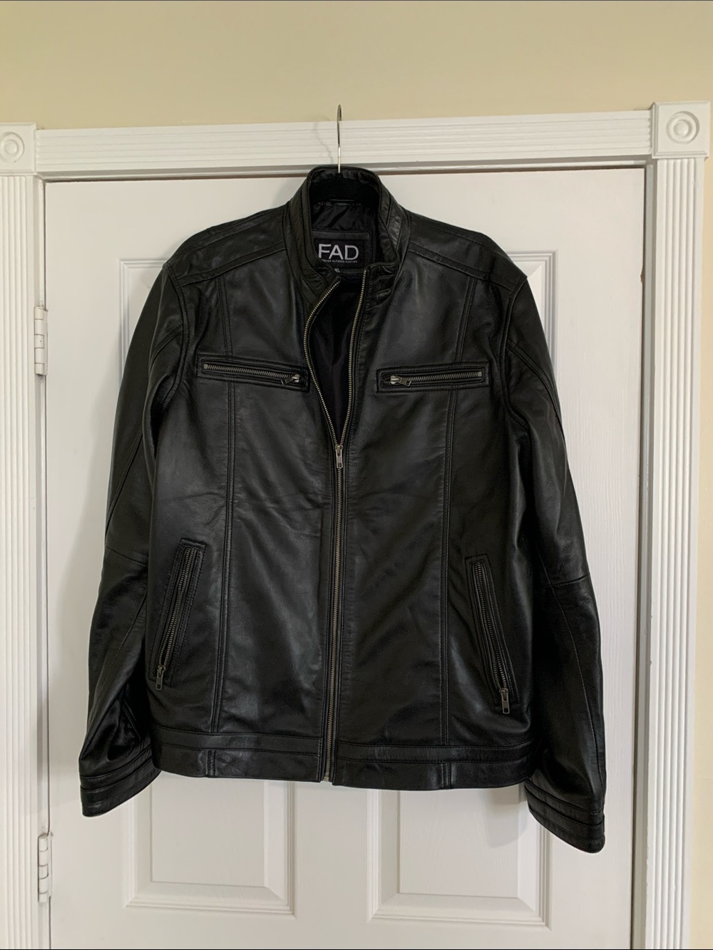 FAD Black Leather Motorcyle racing jacket  men’s XL